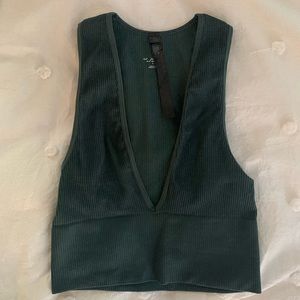 Urban Outfitters Out From Under Hailey Seamless Plunge Bra Top